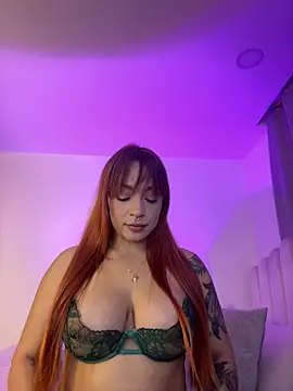 GiaStonne online show from May 2026 12:00:02 AM