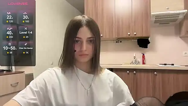 AidaGloshen online show from January 2026 02:13:01 PM