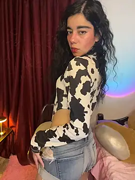 wetbyAlice online show from February 2026 12:09:01 AM