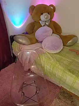 wetbyAlice online show from May 2026 10:16:02 PM