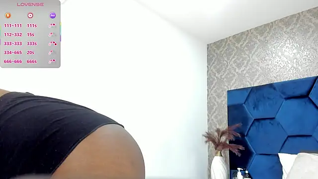 Snapshot of aynararos_1 chatting on November 2025 12:53:01 AM aynararos 1 online show from November 2025 12:53:01 AM