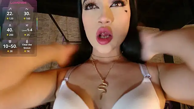 Natasha Dior online show from October 2025 12:46:01 PM