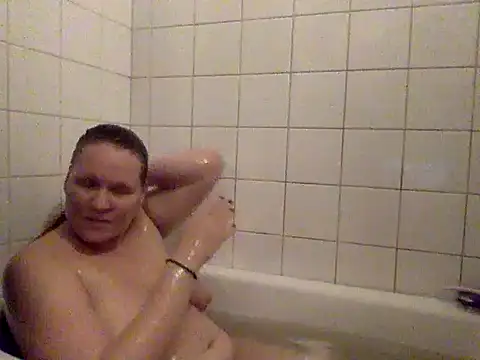 Dinslavnu online show from October 2025 01:43:01 PM