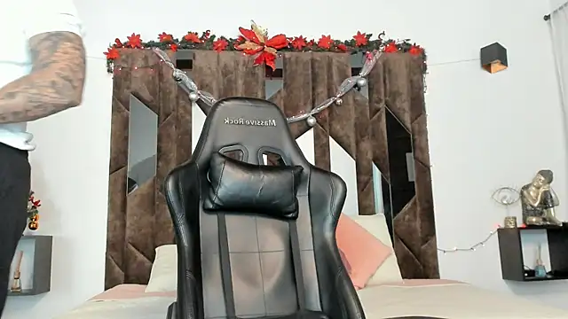 MATEO DILUCA online show from December 2025 10:09:01 AM