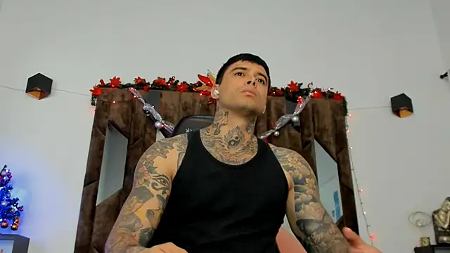 MATEO DILUCA online show from December 2025 10:18:01 AM