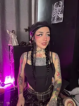 Snapshot of NinaHex chatting on December 2025 02:31:01 PM NinaHex online show from December 2025 02:31:01 PM