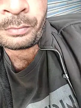 Snapshot of Rajkumarbhaiiii chatting on November 2025 04:12:02 AM Rajkumarbhaiiii online show from November 2025 04:12:02 AM