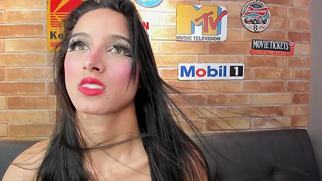 foxy sharlotte online show from March 2026 06:04:02 PM