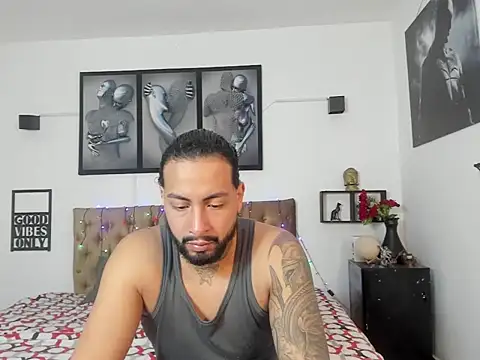 christopher palmerjs online show from December 2025 06:40:01 PM