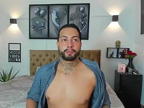 christopher palmerjs online show from November 2025 09:40:01 PM