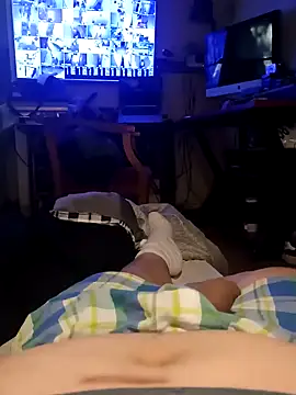 Piope1984 online show from October 2025 08:52:02 PM