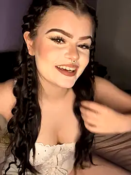 Lolaabunni online show from October 2025 06:01:01 AM