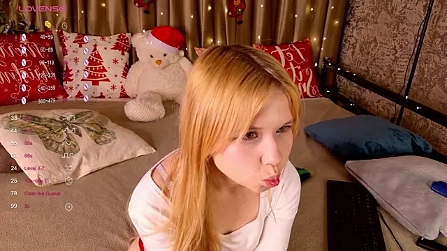 VivieSunn online show from December 2025 03:57:02 PM