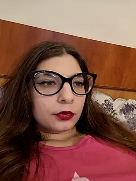 sweetbabygirlforyou online show from April 2026 11:17:01 AM