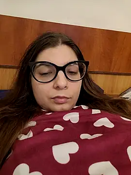 sweetbabygirlforyou online show from January 2026 05:27:02 PM