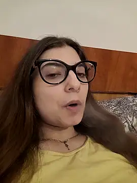 sweetbabygirlforyou online show from March 2026 05:58:02 PM