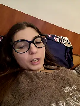 sweetbabygirlforyou online show from February 2026 06:32:01 PM