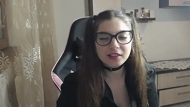 sweetbabygirlforyou online show from February 2026 02:53:01 AM