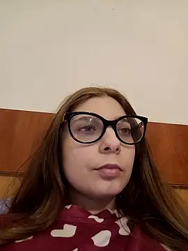 sweetbabygirlforyou online show from April 2026 03:49:01 PM