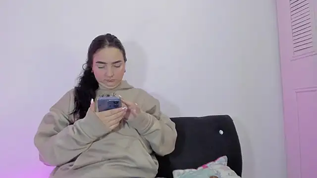 ARESBLUE online show from November 2025 06:51:01 AM