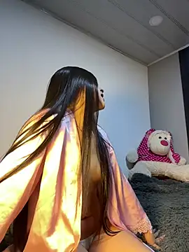 nicky and isabella online show from December 2025 01:56:01 AM