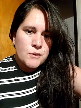 Clara Arg online show from November 2025 01:31:01 AM