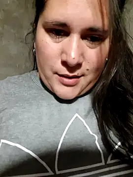 Clara Arg online show from December 2025 02:27:01 AM