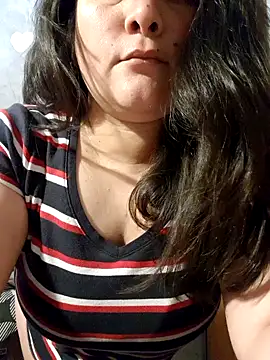 Clara Arg online show from October 2025 12:13:02 PM