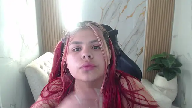 Little cherry b online show from November 2025 08:14:02 PM