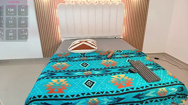 Lina arabiann online show from November 2025 01:22:02 PM