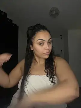 CaramelCarmenxox online show from December 2025 10:20:01 PM