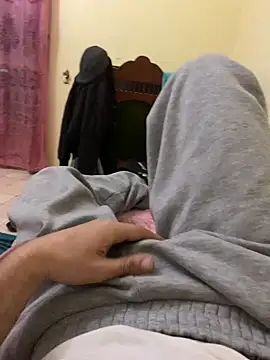 Unique-Man online show from January 2026 10:13:01 PM