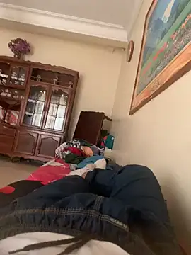 Unique-Man online show from November 2025 01:04:01 PM