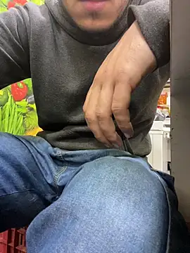 Unique-Man online show from February 2026 04:07:01 PM