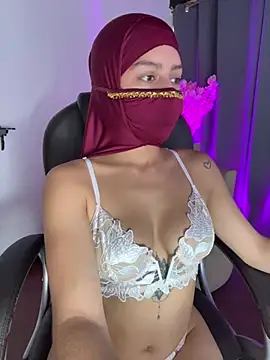 shaima   online show from June 2026 06:52:01 PM