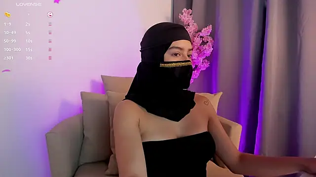 shaima   online show from April 2026 06:58:01 PM