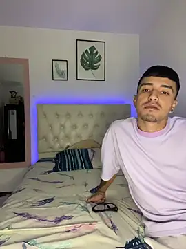 BIJOU SECRET online show from February 2026 03:48:01 AM