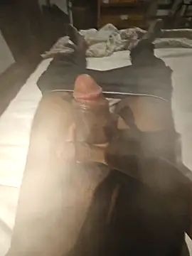 Snapshot of 16Hose chatting on December 2025 05:50:02 PM 16Hose online show from December 2025 05:50:02 PM