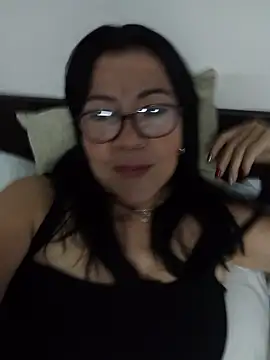 laliItaclark online show from February 2026 02:37:02 PM