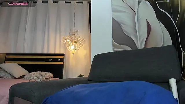 Snapshot of laliItaclark chatting on November 2025 11:31:02 AM laliItaclark online show from November 2025 11:31:02 AM