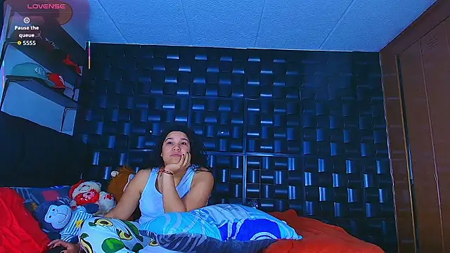 Snapshot of Kesha_rosse_ chatting on February 2026 05:29:02 AM Kesha rosse online show from February 2026 05:29:02 AM