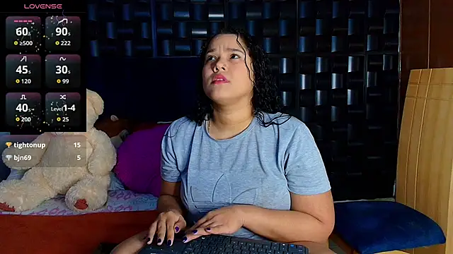 Snapshot of Kesha_rosse_ chatting on October 2025 04:24:02 AM Kesha rosse  online show from October 2025 04:24:02 AM