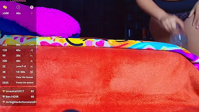 Snapshot of Kesha_rosse_ chatting on November 2025 06:58:01 AM Kesha rosse online show from November 2025 06:58:01 AM