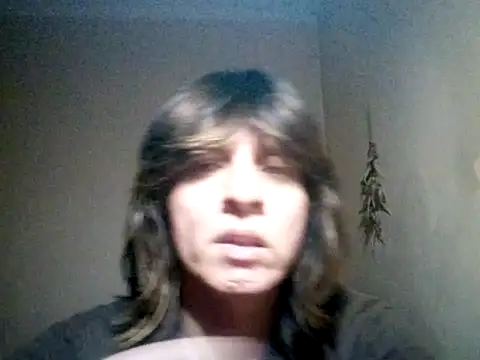Snapshot of Robbie_78 chatting on April 2026 01:45:01 AM Robbie 78 online show from April 2026 01:45:01 AM