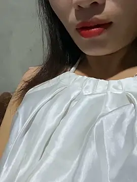 Snapshot of Yunzang chatting on December 2025 11:17:02 PM Yunzang online show from December 2025 11:17:02 PM