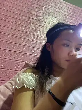 Yunzang online show from December 2025 01:22:02 PM