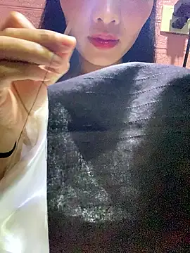 Yunzang online show from January 2026 01:15:01 PM