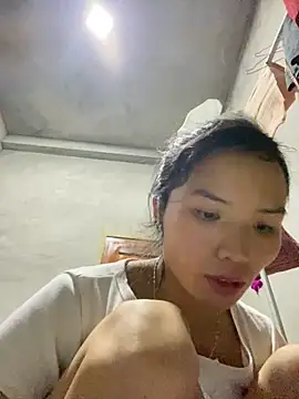 Snapshot of Yunzang chatting on November 2025 08:40:01 AM Yunzang online show from November 2025 08:40:01 AM