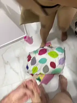 Nube Azul1 online show from December 2025 04:00:01 AM