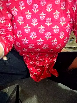 Erica luvv online show from March 2026 09:37:01 PM